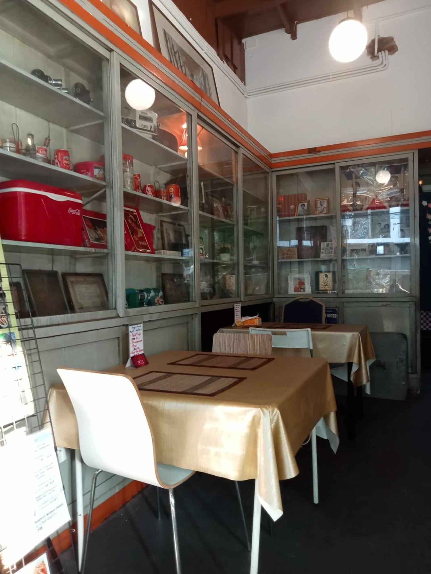 バンコク都Bang Lumphu House&Bistroアパートメント エクステリア 写真