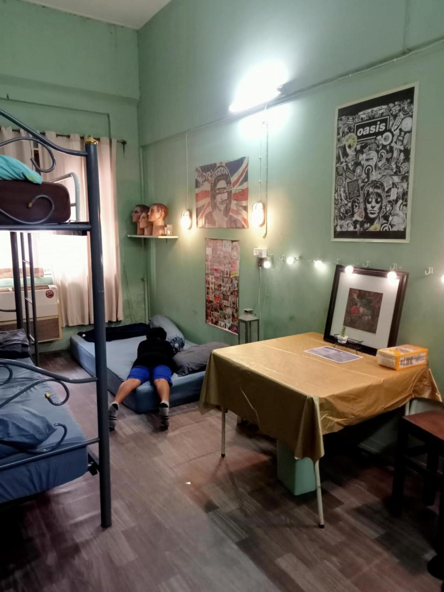バンコク都Bang Lumphu House&Bistroアパートメント エクステリア 写真
